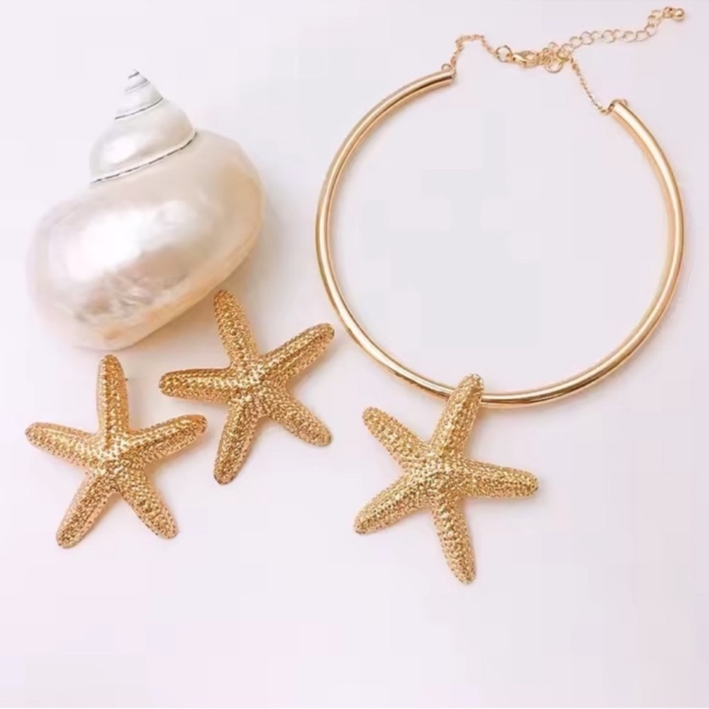 Gold Starfish LuxuryBangle Necklace&Earring Set